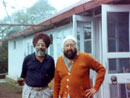 Swarn with Khushwant Singh at latter'sKausali residence